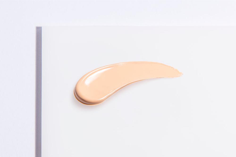 Light Foundation Medium Beige - Imagen 2